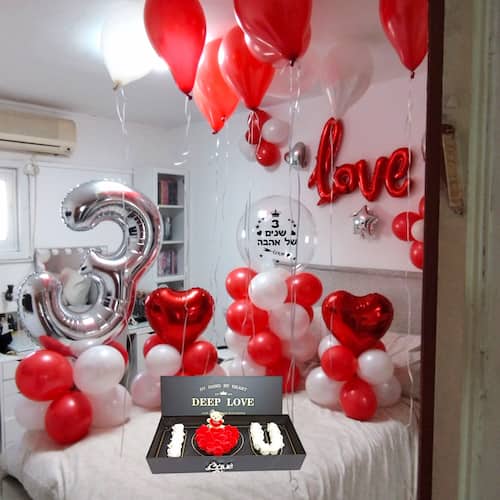 להפתיע ולרגש עם מארז מתנה רומנטית בשילוב חדר אהבה מבלונים שכדאי לכם לראות.